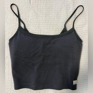 Vuori bayview thermal crop top dark gray small waffle texture padded bra